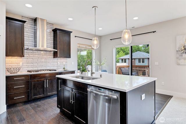 20513 Richmond Road, Bothell, WA 98012