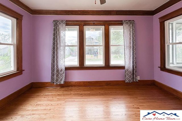 2512 Pinkney Street, Omaha, NE 68111