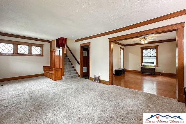 2512 Pinkney Street, Omaha, NE 68111