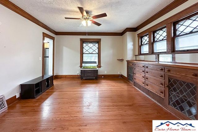 2512 Pinkney Street, Omaha, NE 68111