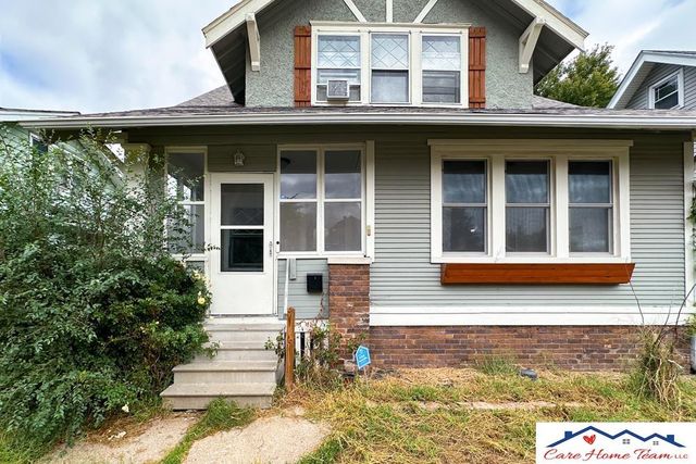 2512 Pinkney Street, Omaha, NE 68111