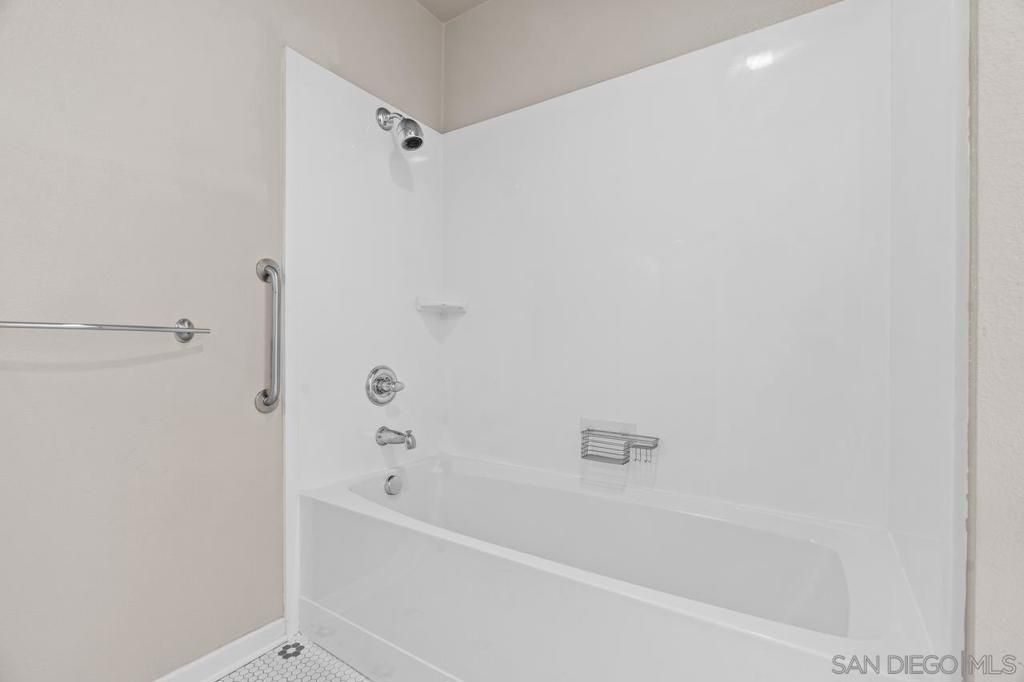 Image 35 of property listing at 3687 4th Avenue 201, San Diego, CA 92103