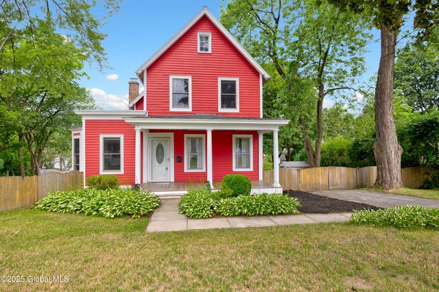 1147 Van Antwerp Road, Niskayuna, NY 12309
