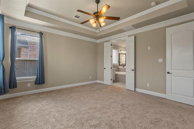 820 Wilmington Lane, Aubrey, TX 76227