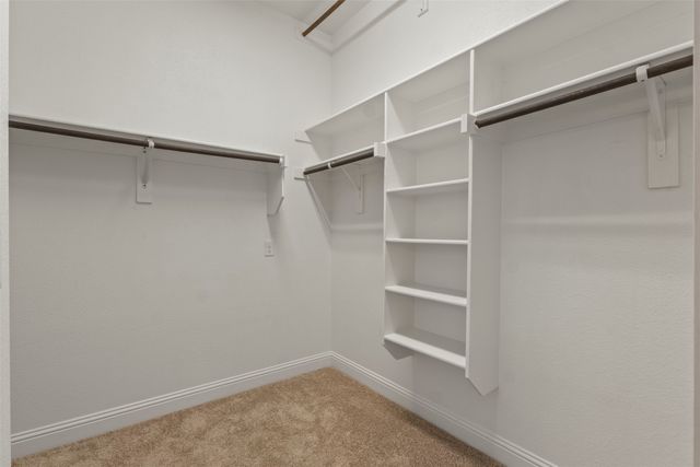 820 Wilmington Lane, Aubrey, TX 76227