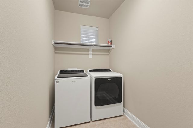 820 Wilmington Lane, Aubrey, TX 76227