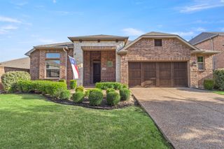 820 Wilmington Lane, Aubrey, TX 76227