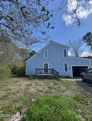 204 Little John Lane, Havelock, NC 28532