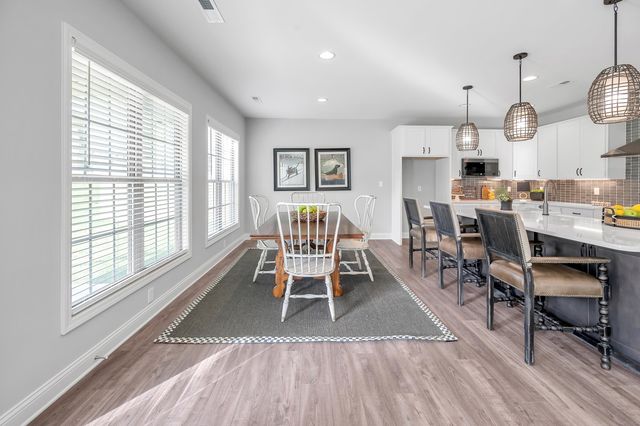 117 Blackthorn Drive, Nicholasville, KY 40356