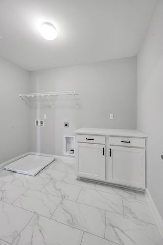 117 Blackthorn Drive, Nicholasville, KY 40356