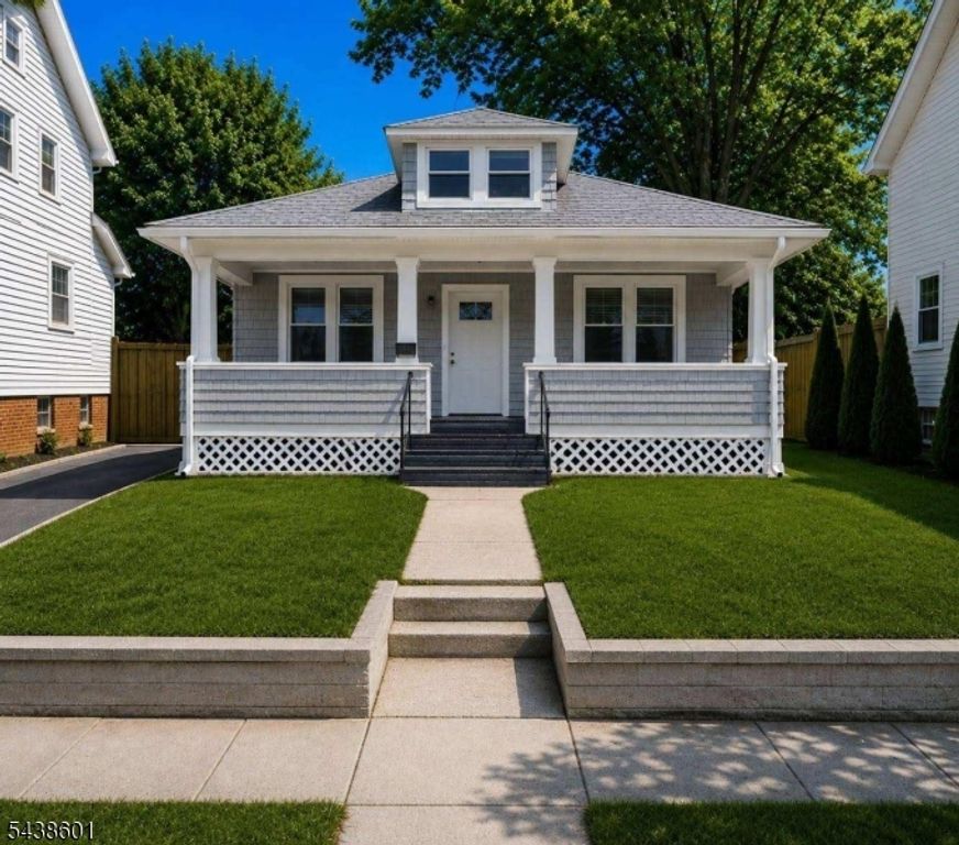 425 Mercer Ave, Roselle Boro, NJ 07203