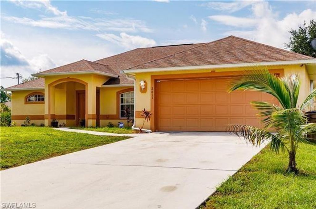 2611 65th ST W, LEHIGH ACRES, FL 33971 — photo 2