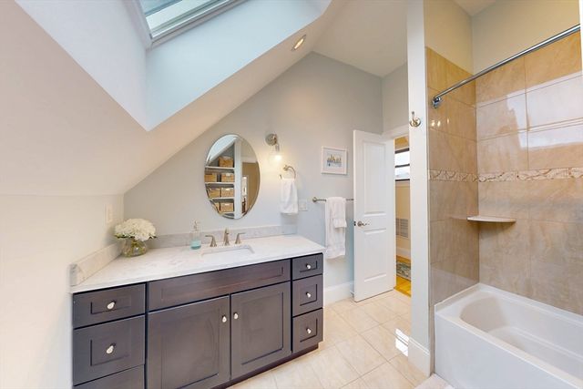 17 Hammond Street 2, Somerville, MA 02143