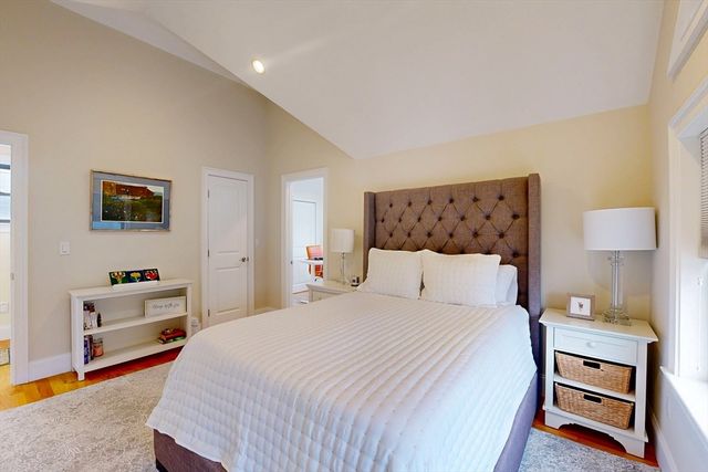 17 Hammond Street 2, Somerville, MA 02143