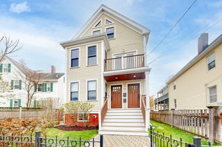 17 Hammond Street 2, Somerville, MA 02143