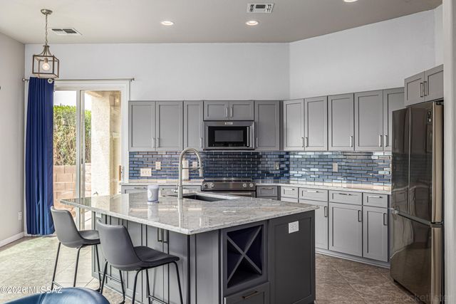 5380 W Tearblanket Place, Marana, AZ 85658