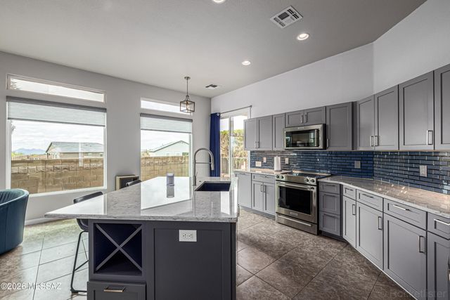 5380 W Tearblanket Place, Marana, AZ 85658