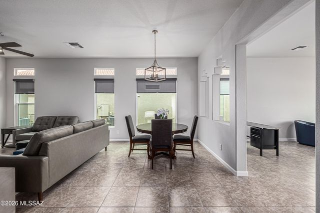 5380 W Tearblanket Place, Marana, AZ 85658