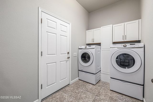 5380 W Tearblanket Place, Marana, AZ 85658