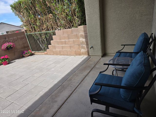 5380 W Tearblanket Place, Marana, AZ 85658