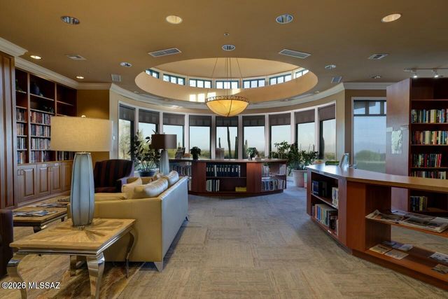 5380 W Tearblanket Place, Marana, AZ 85658