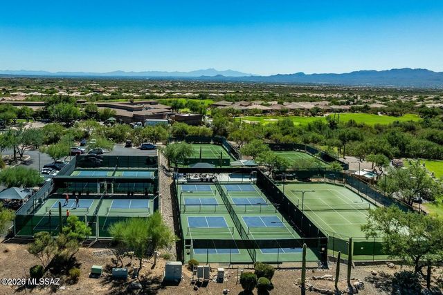 5380 W Tearblanket Place, Marana, AZ 85658