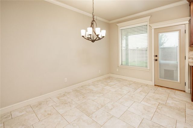 4025 Crestmont Drive, College Station, TX 77845
