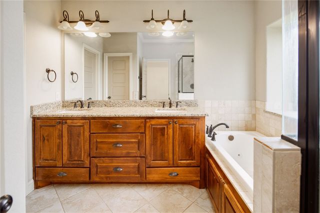 4025 Crestmont Drive, College Station, TX 77845