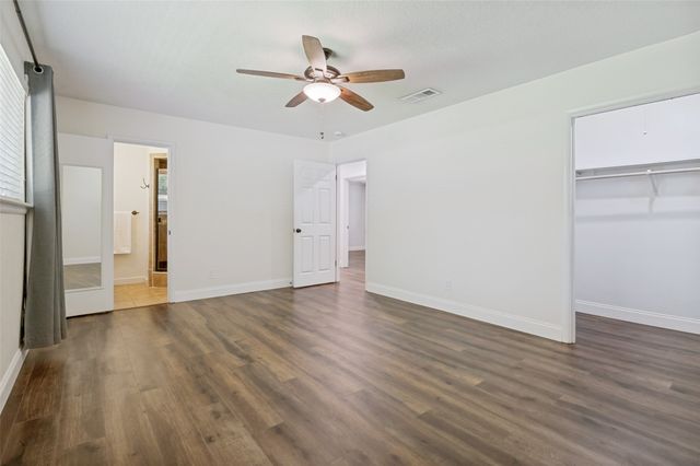 511 Westcliff Drive, Euless, TX 76040