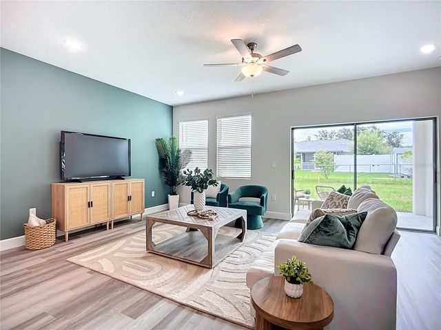 6924 CROCK AVENUE, North Port, FL 34291