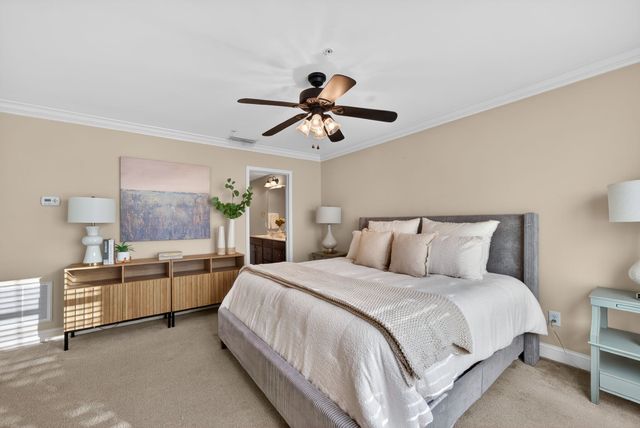 121 Ambassador Pvt Cir, Hendersonville, TN 37075