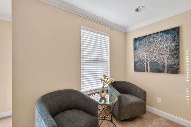 121 Ambassador Pvt Cir, Hendersonville, TN 37075