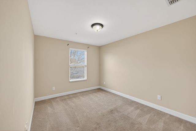 121 Ambassador Pvt Cir, Hendersonville, TN 37075