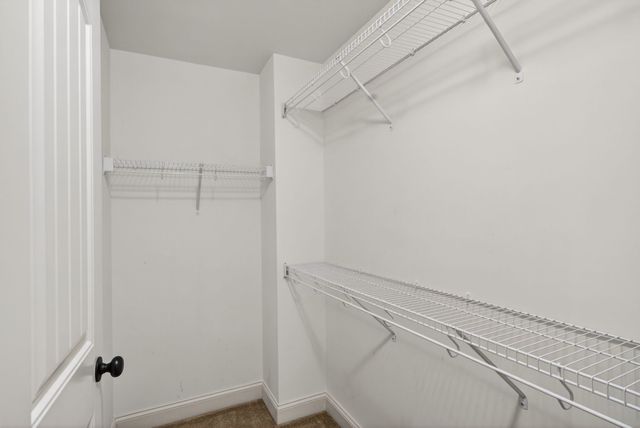 121 Ambassador Pvt Cir, Hendersonville, TN 37075