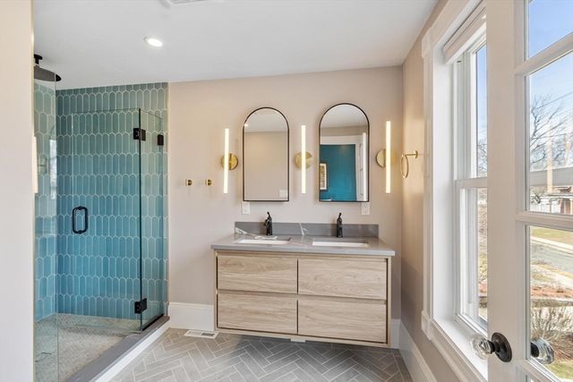 36 Lake Avenue, Melrose, MA 02176