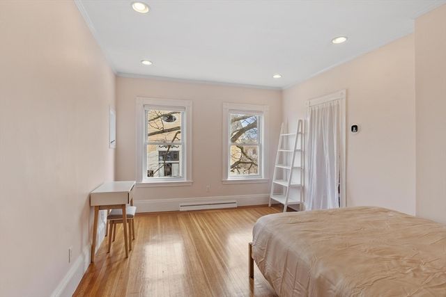 36 Lake Avenue, Melrose, MA 02176