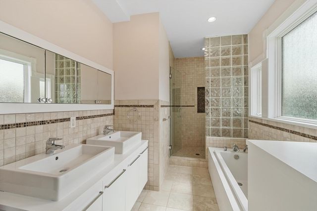 36 Lake Avenue, Melrose, MA 02176