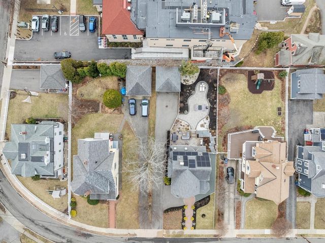 36 Lake Avenue, Melrose, MA 02176