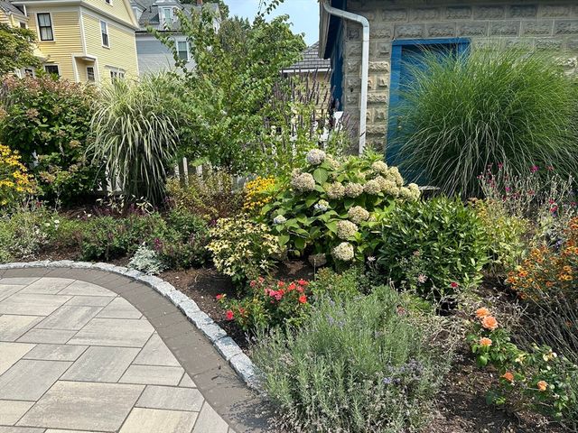 36 Lake Avenue, Melrose, MA 02176