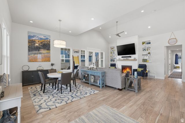 11072 S PADDLE BOARD WAY, South Jordan, UT 84009