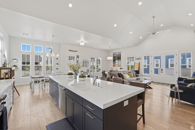 11072 S PADDLE BOARD WAY, South Jordan, UT 84009