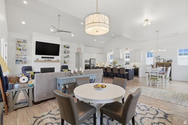 11072 S PADDLE BOARD WAY, South Jordan, UT 84009