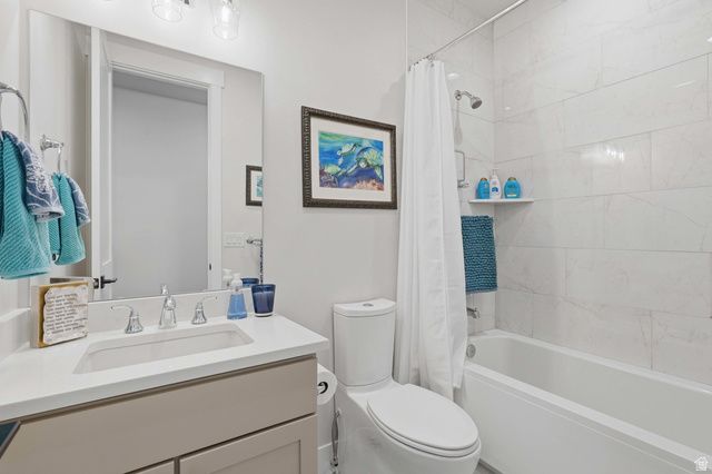 11072 S PADDLE BOARD WAY, South Jordan, UT 84009