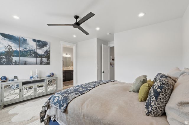 11072 S PADDLE BOARD WAY, South Jordan, UT 84009