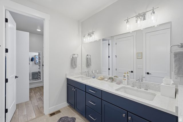 11072 S PADDLE BOARD WAY, South Jordan, UT 84009