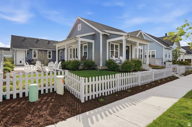 11072 S PADDLE BOARD WAY, South Jordan, UT 84009