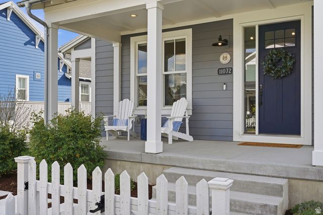 11072 S PADDLE BOARD WAY, South Jordan, UT 84009