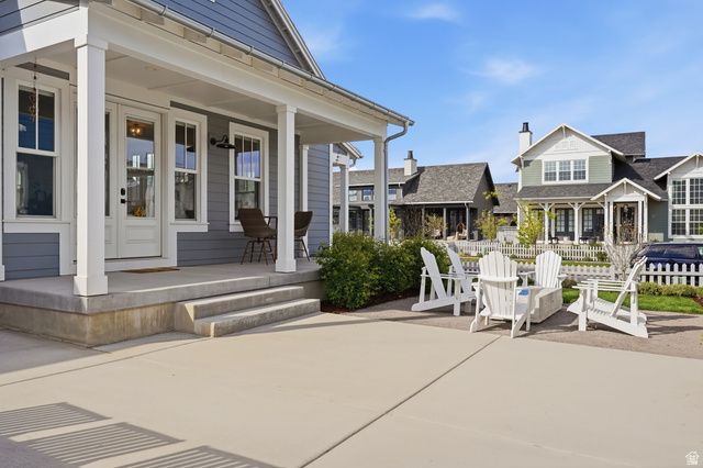 11072 S PADDLE BOARD WAY, South Jordan, UT 84009