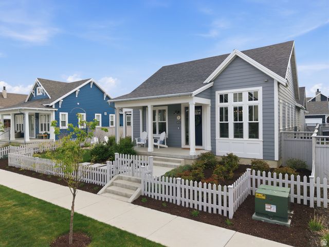 11072 S PADDLE BOARD WAY, South Jordan, UT 84009