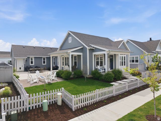 11072 S PADDLE BOARD WAY, South Jordan, UT 84009